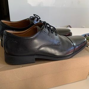 Mens Clark’s Shoes